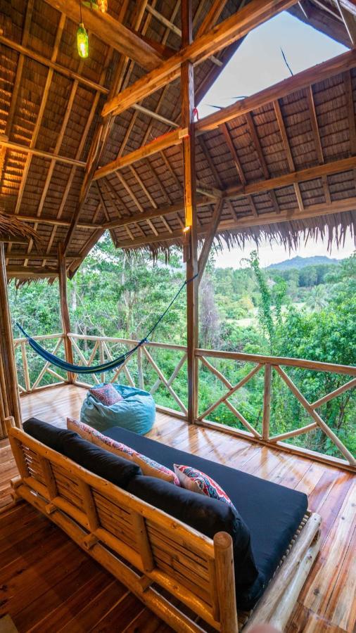 Barya Lang Villa- Native Villa With Jeepney Room El Nido Eksteriør bilde