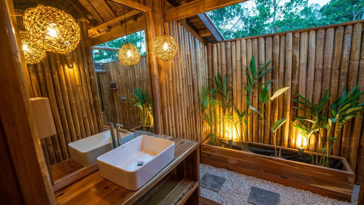 Barya Lang Villa- Native Villa With Jeepney Room El Nido Eksteriør bilde