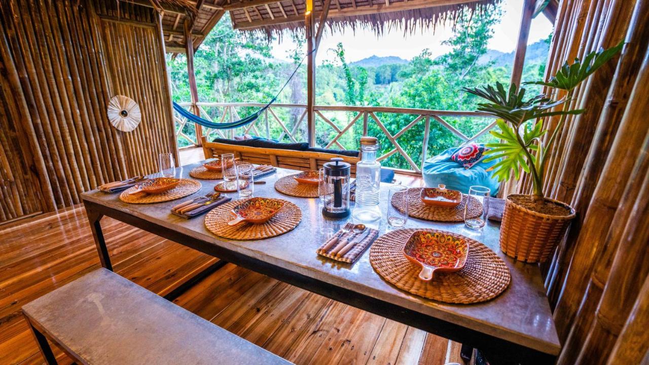 Barya Lang Villa- Native Villa With Jeepney Room El Nido Eksteriør bilde